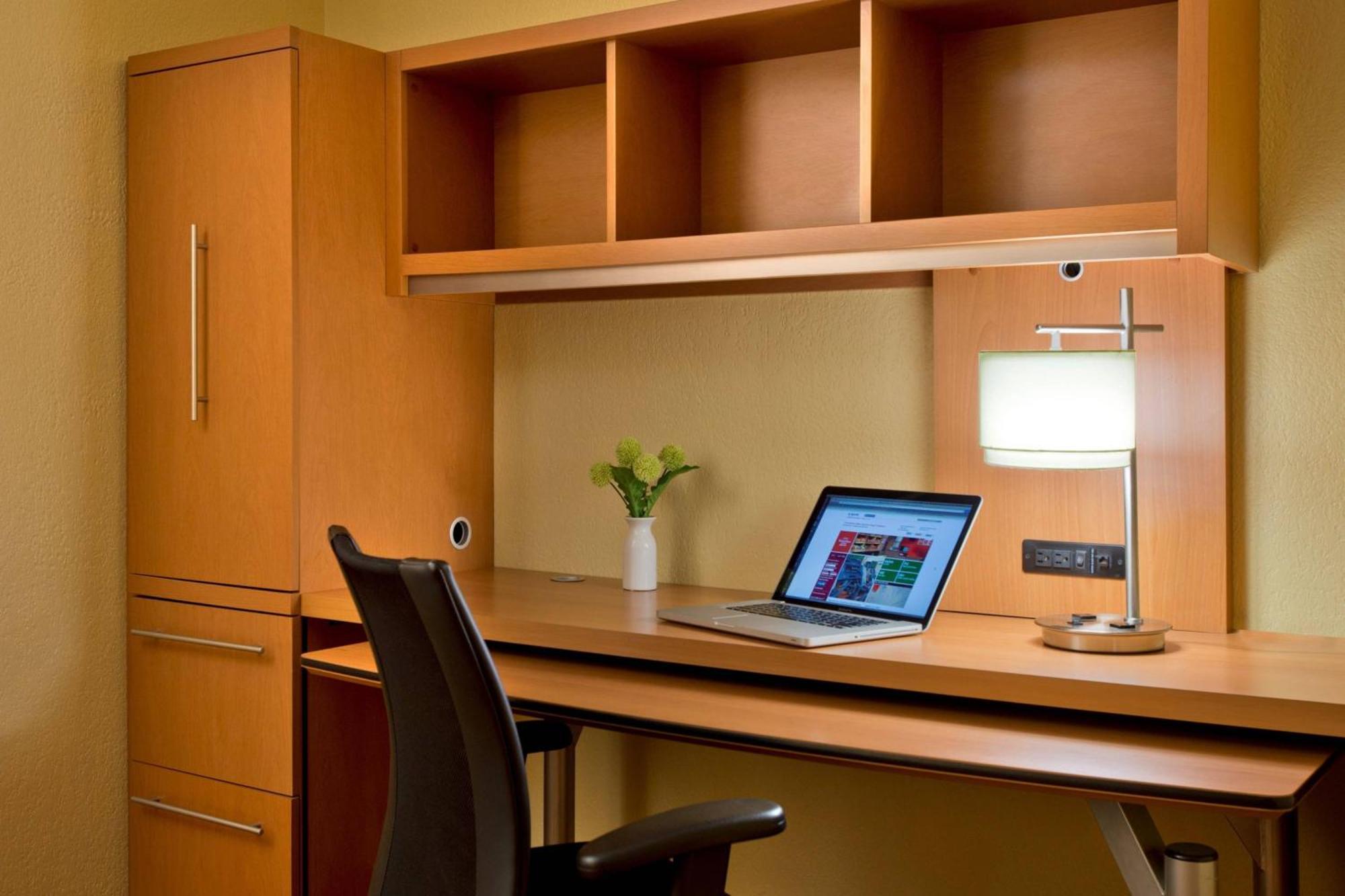 Towneplace Suites By Marriott Cleveland Westlake Bagian luar foto