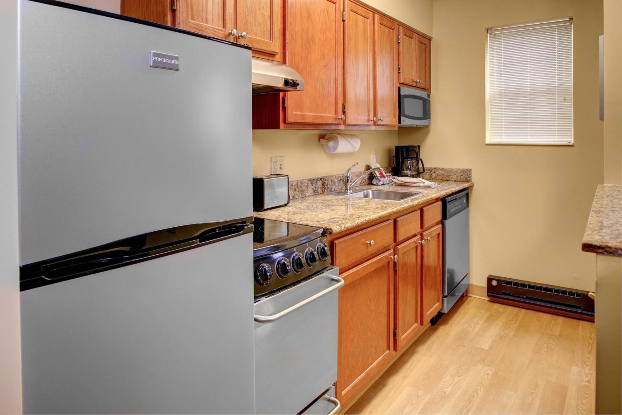 Towneplace Suites By Marriott Cleveland Westlake Bagian luar foto