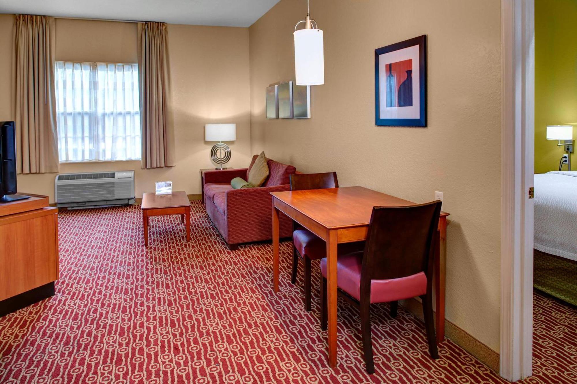 Towneplace Suites By Marriott Cleveland Westlake Bagian luar foto