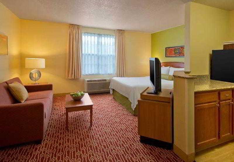 Towneplace Suites By Marriott Cleveland Westlake Bagian luar foto