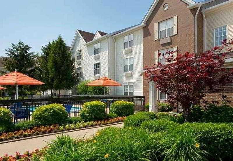 Towneplace Suites By Marriott Cleveland Westlake Bagian luar foto